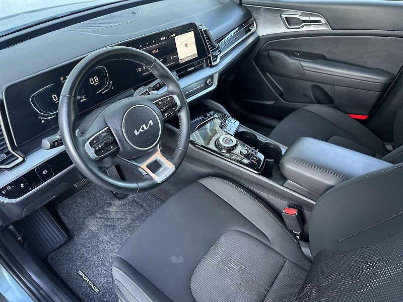 Kia Sportage (2024) 1.6 T-GDI 4x4 Exclusive - fotka 7 z 29