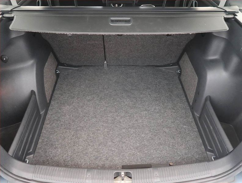 Škoda Fabia (2009) 1.4 16V, nová STK - fotka 12 z 13
