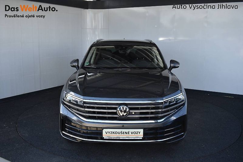 Volkswagen Touareg (2023) 3.0TDI 210kW, LED Matrix, tažn - fotka 4 z 28