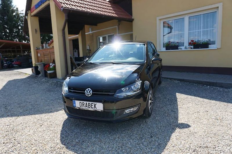 Volkswagen Polo (2012) 1,4  63 KW  nové v ČR - fotka 14 z 35