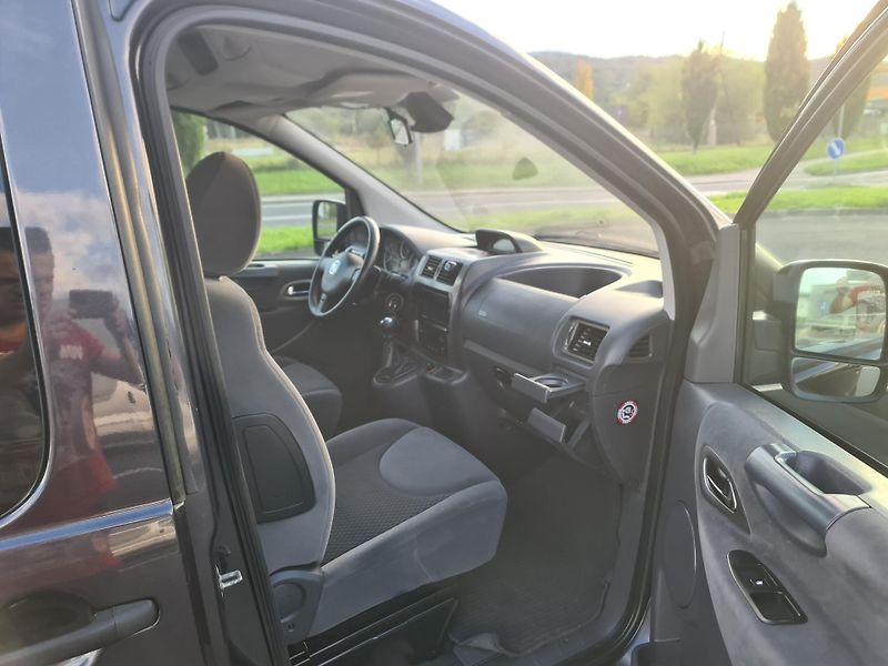 Fiat Scudo (2015) LONG 2.0 120-KW KLIMA OLOMOUC - fotka 27 z 92