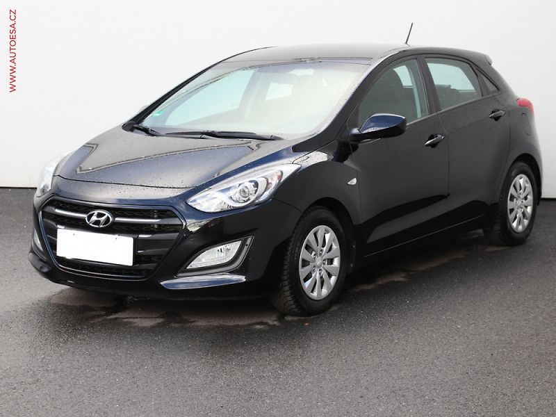 Hyundai i30 (2015) 1.6 CRDi - fotka 3 z 3