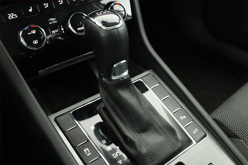 Škoda Superb (2022) 2.0 TSI - fotka 13 z 19
