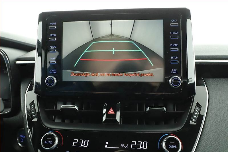 Toyota Corolla (2021) GR Sport 2.0 Hybrid - fotka 14 z 19