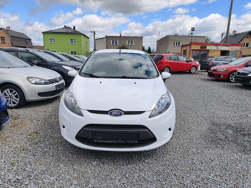 Ford Fiesta (2012) - fotka 25 z 26