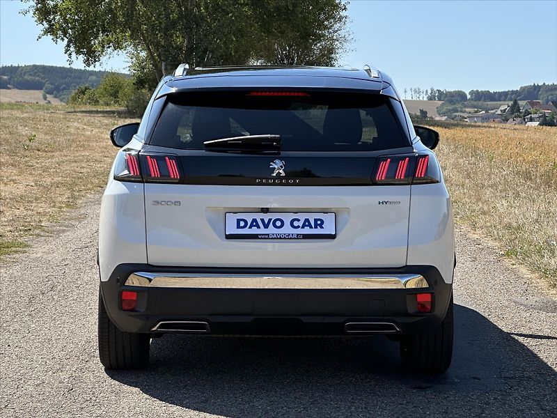 Peugeot 3008 GT 1,6 PureTech 133kW Automat - fotka 6 z 32
