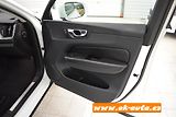 Volvo XC60 2.0 B4 AWD MOMENTUM 2022 - náhled 22