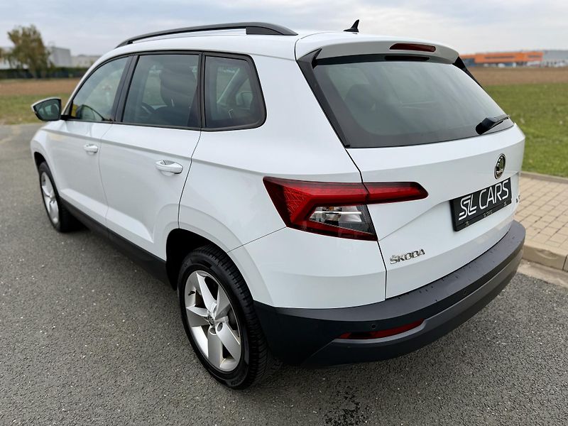 Škoda Karoq 1.0 TSI NAVI TAŽNÉ SERVISKA - fotka 3 z 46