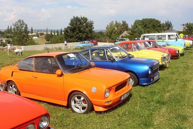 Sraz vozů Škoda Hundertgang