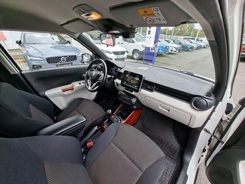 Suzuki Ignis ELEGANCE 1,2i 90k M5 - fotka 15 z 24