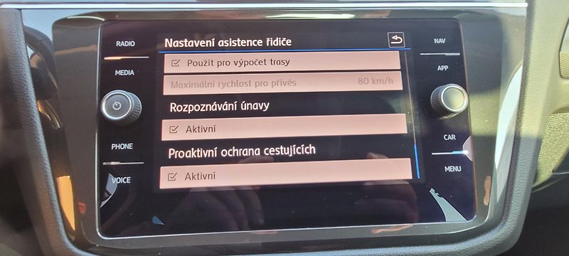 Volkswagen Tiguan (2018) 1,4TSi 110kW DSG 4×4 Highline  - fotka 34 z 49