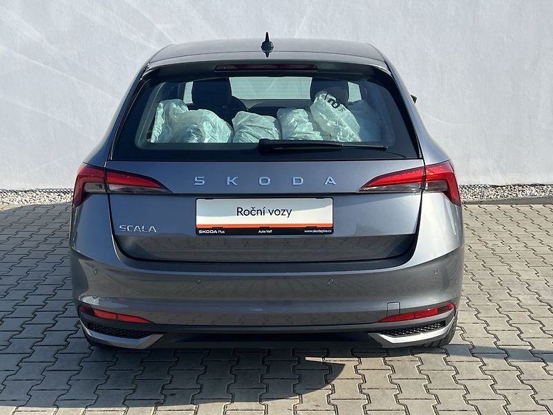 Škoda Scala Selection 1.0 TSI 85 kW - fotka 10 z 29