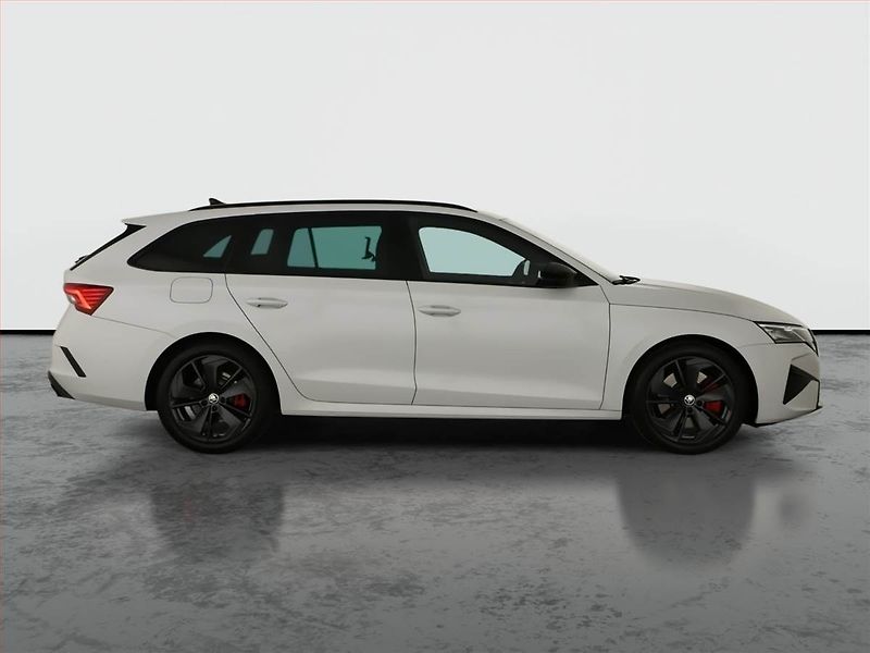Škoda Octavia (2025) RS 2.0 TSI, RS, Navigace - fotka 6 z 18