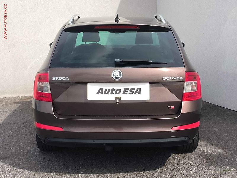 Škoda Octavia (2013) 1.8 TSi, Elegance, bixen, TZ - fotka 5 z 21