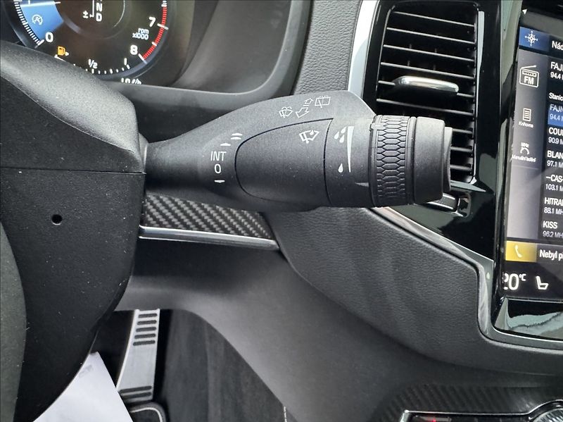Volvo XC90 2,0 T6 AWD Drive-E 2.0L R-Desi - fotka 30 z 50