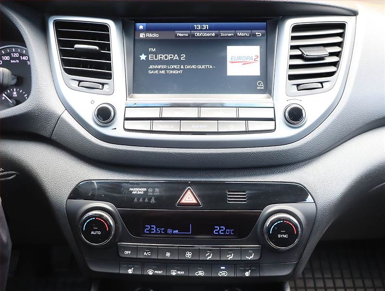 Hyundai Tucson (2018) 1.6 T-GDI, 4X4, Serv.kniha - fotka 12 z 18