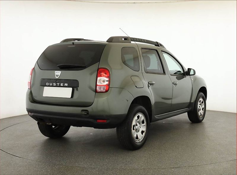 Dacia Duster (2015) 1.6 SCe - fotka 5 z 12