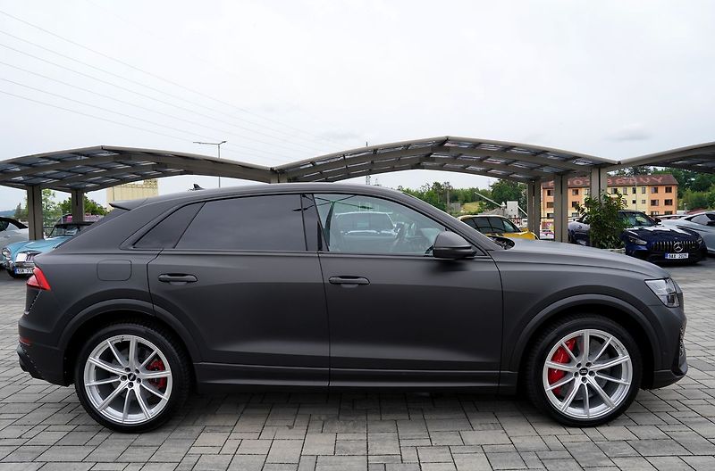 Audi RS Q8 TFSI 441kW quattro - fotka 7 z 51