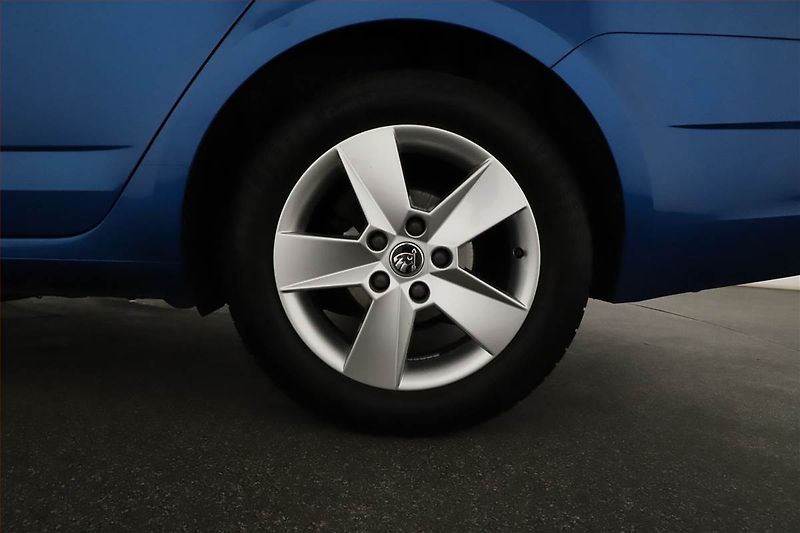 Škoda Octavia (2020) Ambition 1.5 TSI, ČR,1.maj - fotka 19 z 19