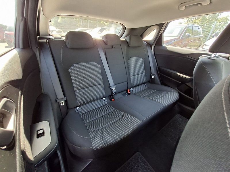Kia Ceed 1,6 CRDI 136K M6 1.MAJ! - fotka 6 z 23