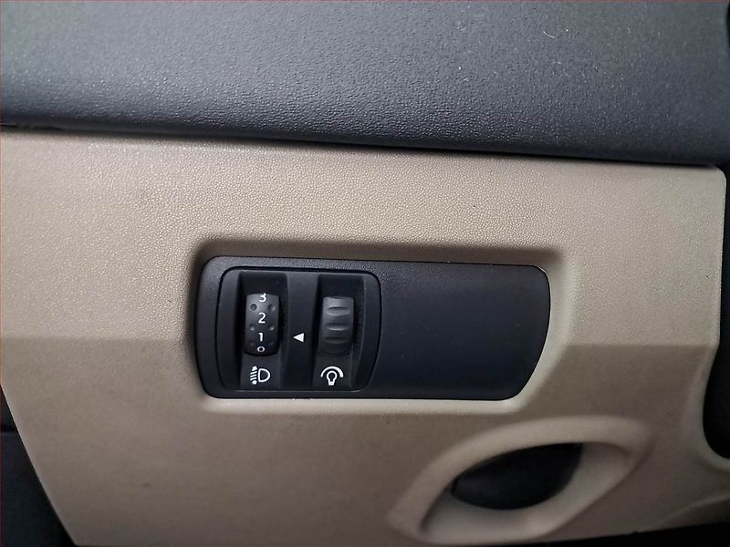 Renault Mégane (2006) 1.6 16V, po STK, jezdí dobře - fotka 16 z 16