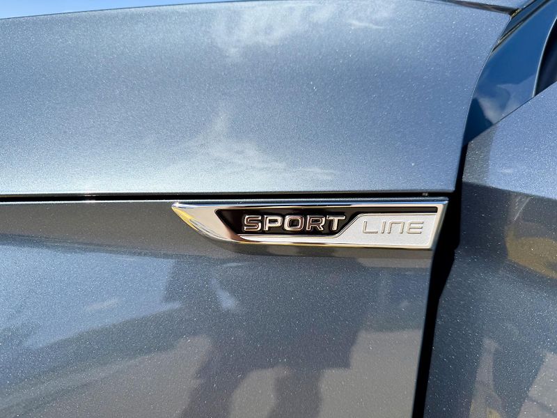 Škoda Superb (2018) 2.0 TDI 140kW DSG 4x4 SPORT!!! - fotka 11 z 32