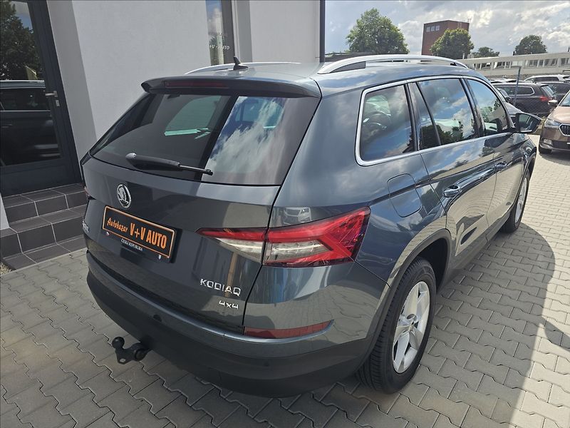 Škoda Kodiaq 1,4 TSi 110KW Ambition+ KŮŽE - fotka 6 z 44