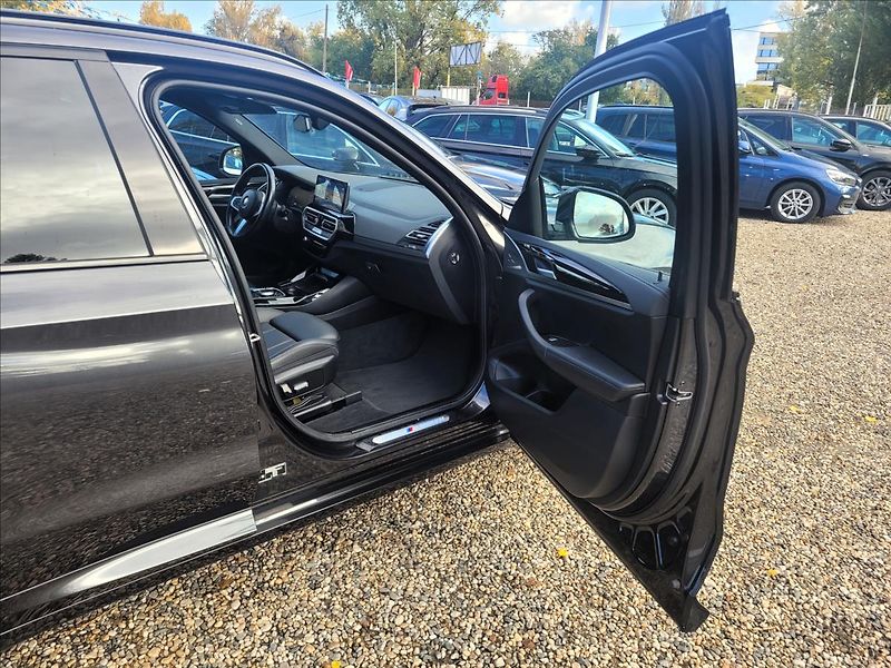 BMW iX3 0,0 80kWH,210kw,M-sport,led,SO - fotka 10 z 50
