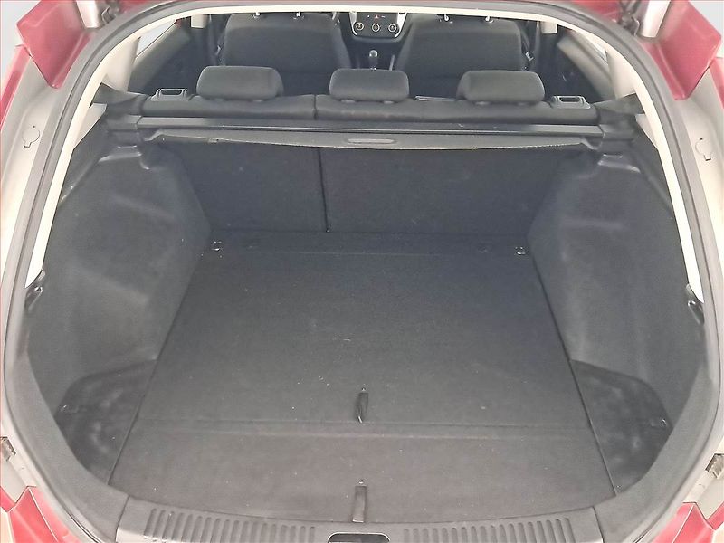 Kia Ceed (2010) 1.4 CVVT - fotka 14 z 16