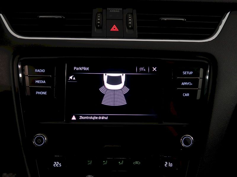 Škoda Octavia (2019) AMBITION 1.5TSI 110KW TAŽNÉ - fotka 24 z 33