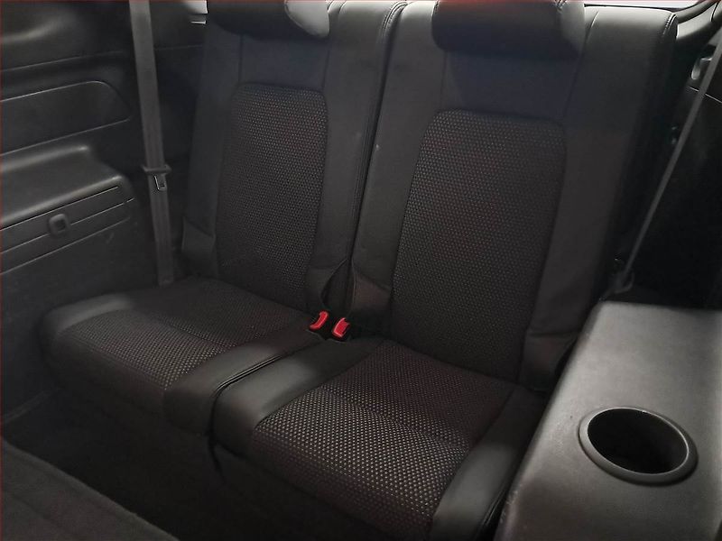 Chevrolet Captiva (2009) 2.0 D, 4X4, 7 míst, nová STK - fotka 16 z 17