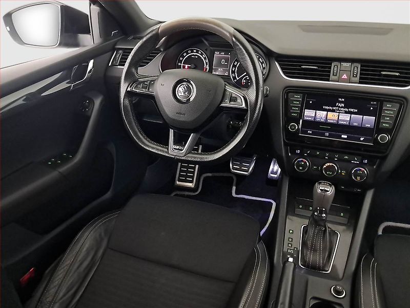 Škoda Octavia (2015) RS 2.0 TDI, Automat, Navi - fotka 7 z 24