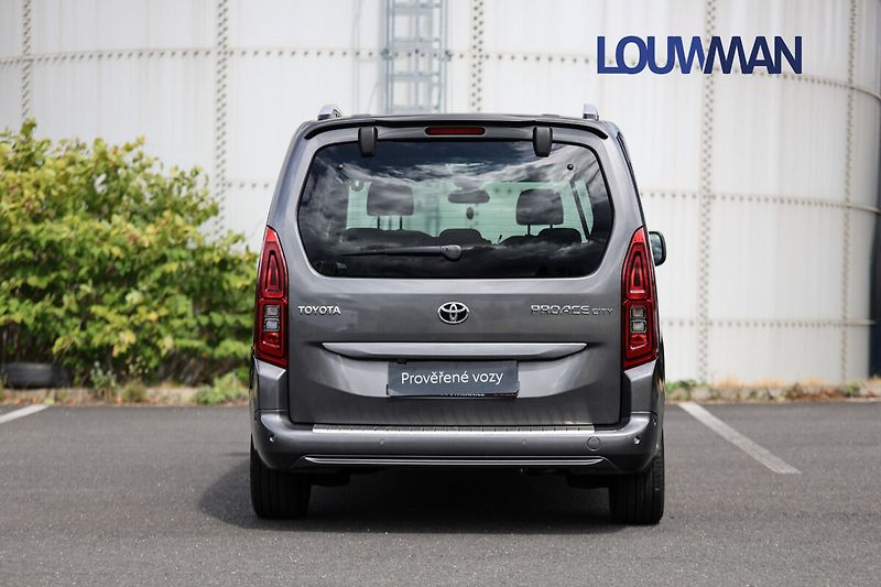 Toyota ProAce City Verso 1.2T 8AT FAMILY COMFORT - fotka 25 z 26