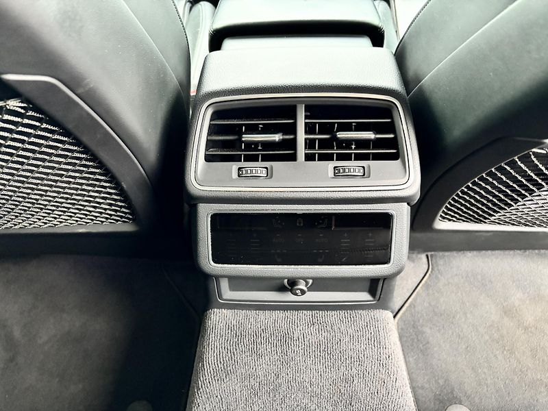 Audi A6 (2019) 3.0 TFSi 250 kW Quattro ČR - fotka 14 z 38