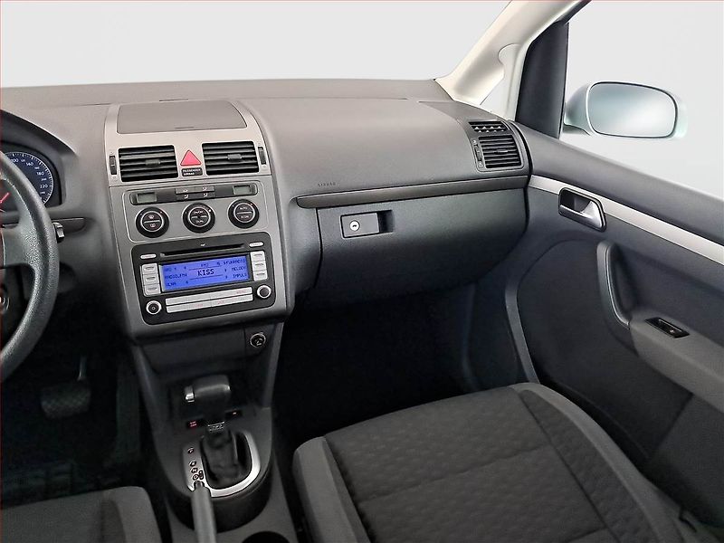 Volkswagen Touran (2007) 1.4 TSI, Automat, 7 míst - fotka 8 z 18