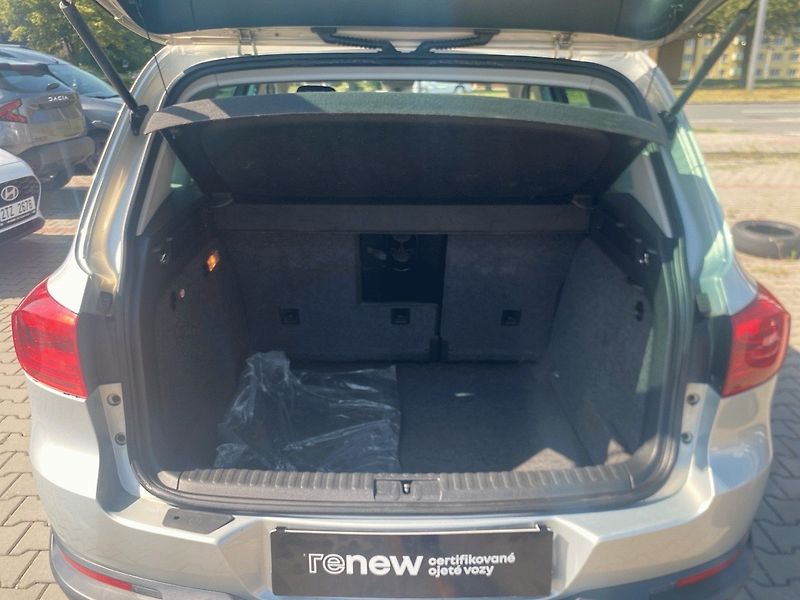 Volkswagen Tiguan (2015) 2.0tdi 110kw, 4Motion, DSG, ČR - fotka 8 z 17