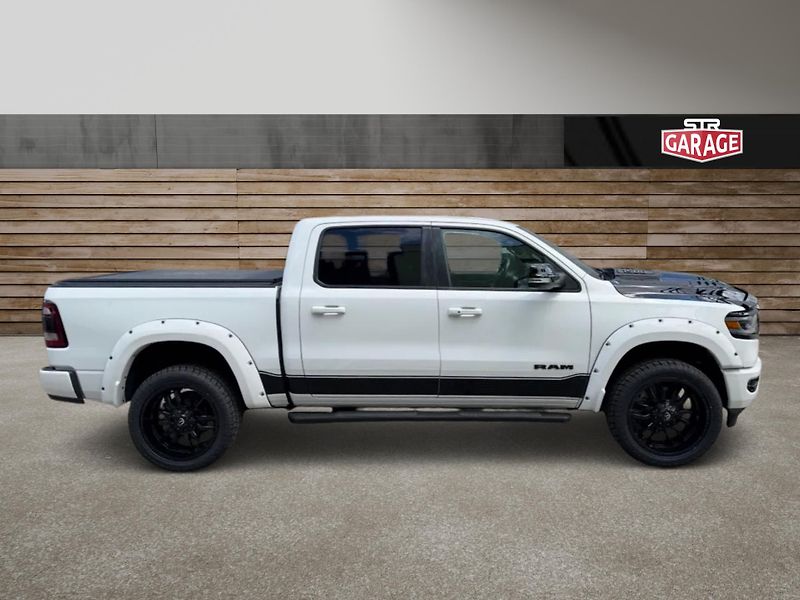 Dodge RAM (2021) +HEMI+SPORT+OFFROAD PAKET+ - fotka 2 z 21