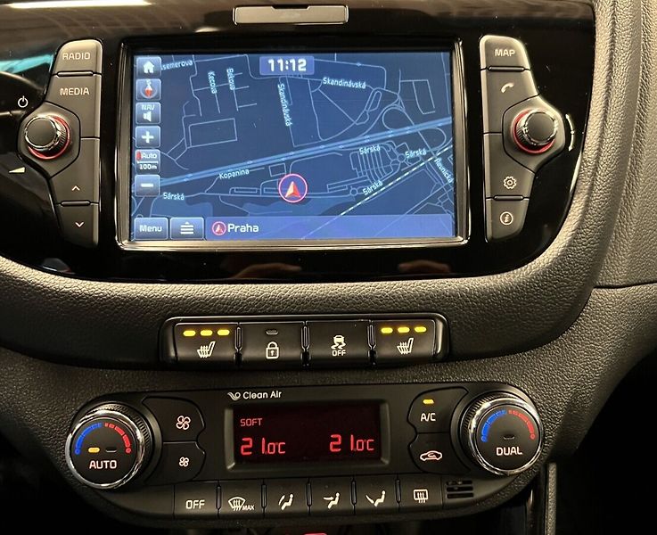 Kia Ceed 1.6 CRDi Exclusive SW - fotka 6 z 16