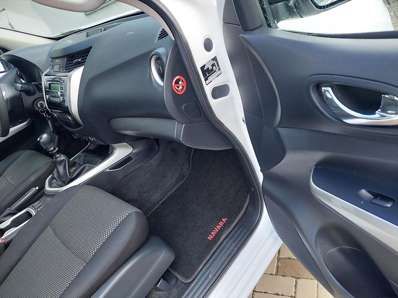Nissan Navara (2020) Acenta Double Cab 4x4 140Kw  - fotka 26 z 37