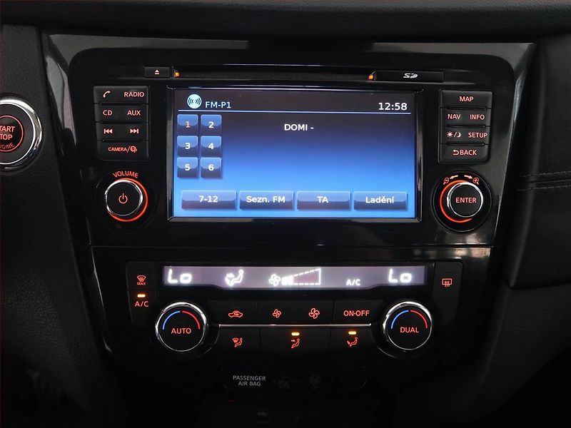 Nissan X-Trail (2017) 2.0 dCi, 4X4, Kůže, Navi - fotka 12 z 14