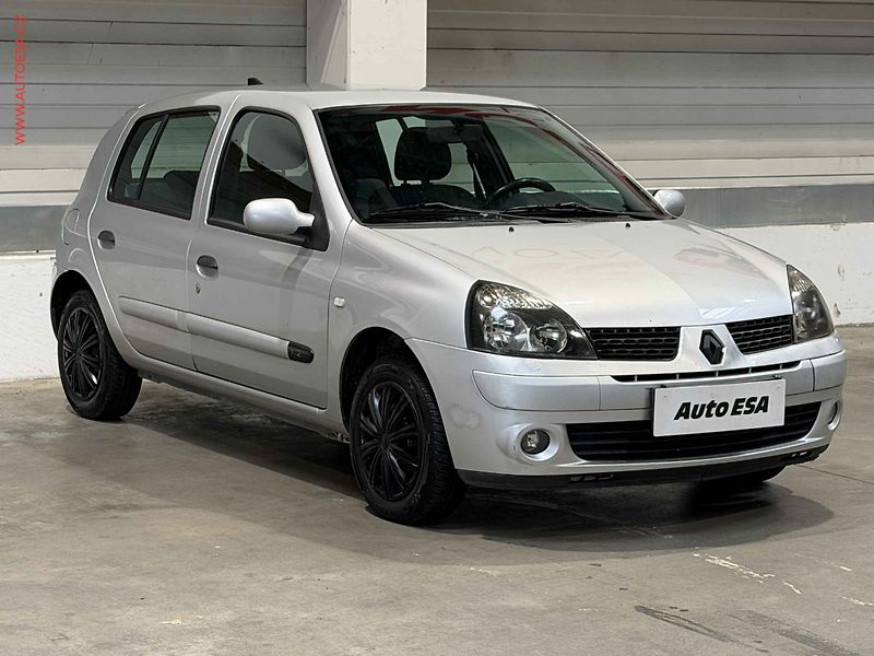 Renault Clio (2005) 1.2i, ČR, AC, tažné - fotka 3 z 15