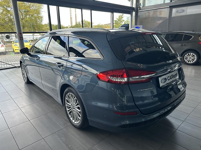 Ford Mondeo Titanium 2.0 EcoBlue 150k aut. - fotka 2 z 30