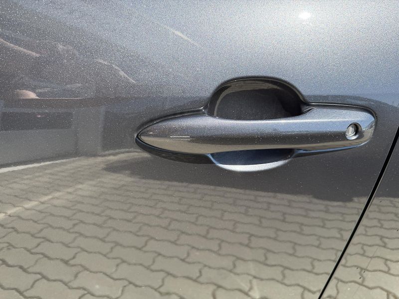 Toyota Yaris Cross (2026) 1.5 Hybrid 130 4x4 STYLE - fotka 6 z 16
