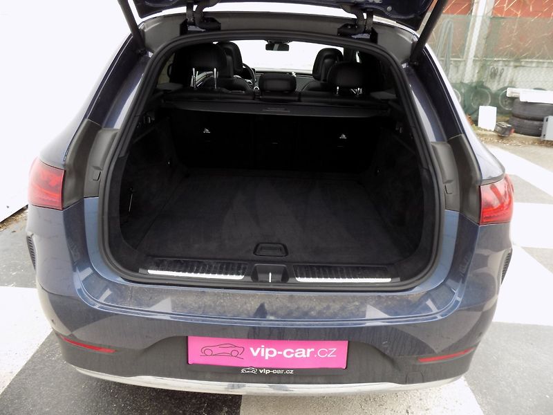 Mercedes-Benz EQE (2023) 350+/Performance-LED/PANO/DPH/ - fotka 8 z 50
