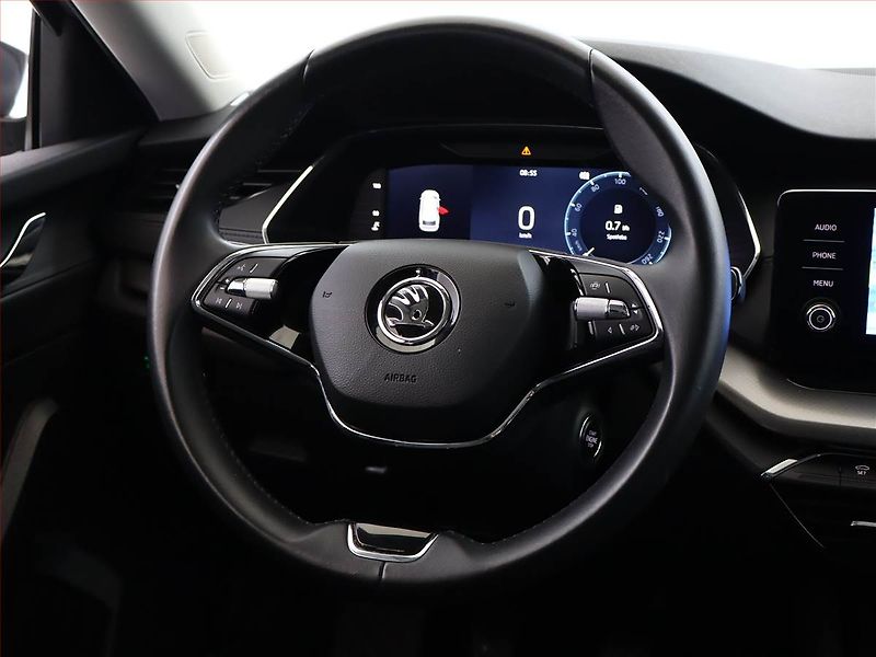 Škoda Octavia (2023) 1.5 TSI - fotka 13 z 18