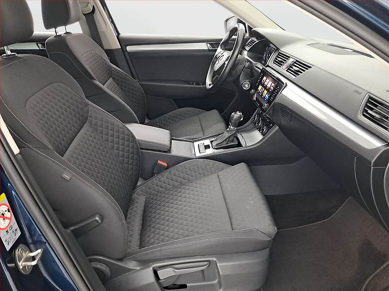 Škoda Superb (2022) 2.0 TDI, Automat, Navi - fotka 9 z 19