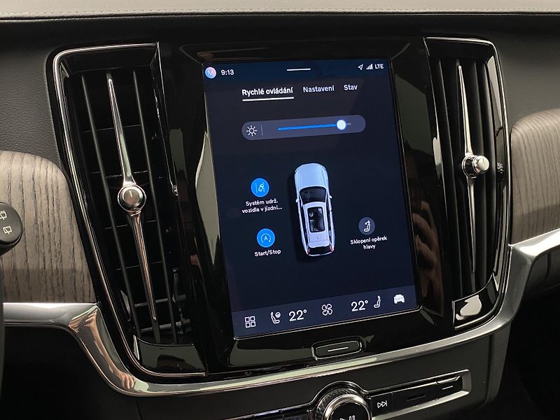 Volvo V90 CC B4 AWD ULTIMATE AUT  - fotka 48 z 62