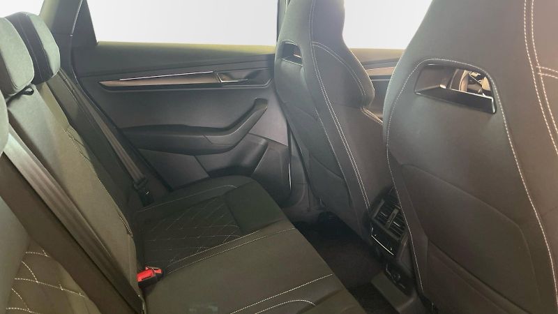 Škoda Karoq (2022) Sportline 1.5 TSI 110kW - fotka 11 z 33