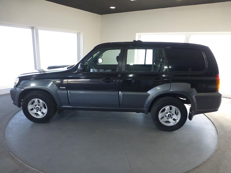 Hyundai Terracan (2002) 2.9CRDi*TAŽNÉ*KLIMA*4X4*NAVIGA - fotka 8 z 24