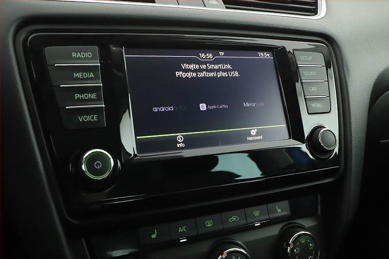 Škoda Octavia (2016) 1.6 TDI, Tempomat - fotka 16 z 17